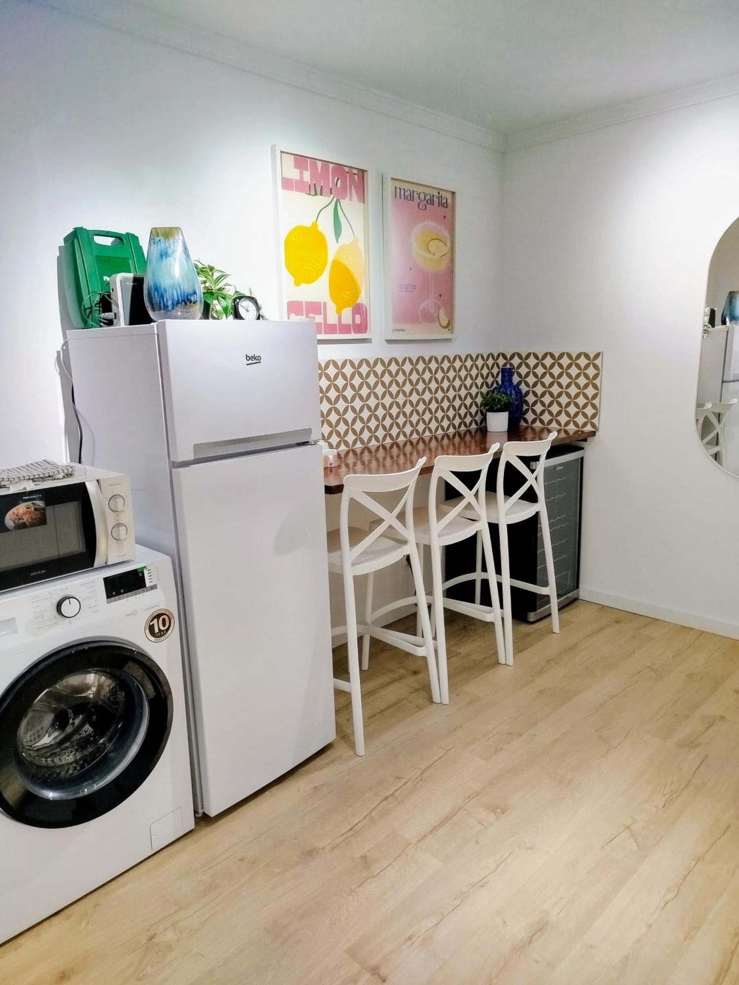 Impressive Apartment With 3 Bedrooms Metres From The Beach Естепона Екстер'єр фото